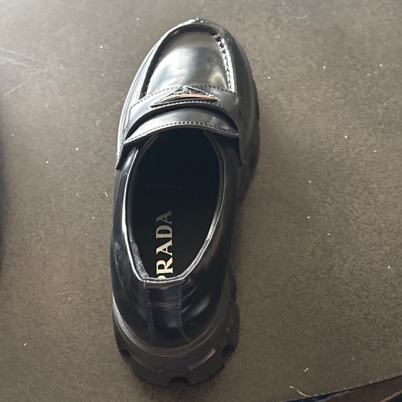 Prada loafers size 38 - Picture 3 of 5